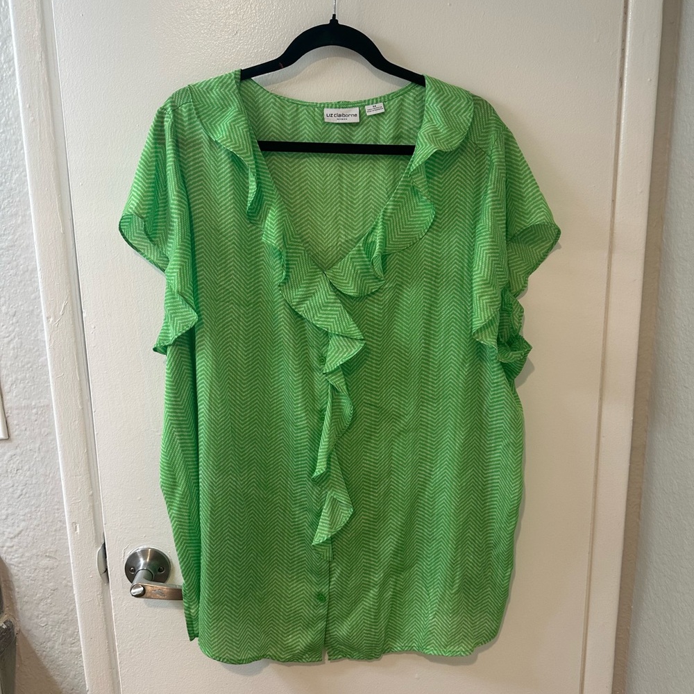 Liz Claiborne Vibrant Green Chevron Blouse